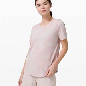 Lululemon Long Distance Short Sleeve Pink White Heathered Athletic Top Womens